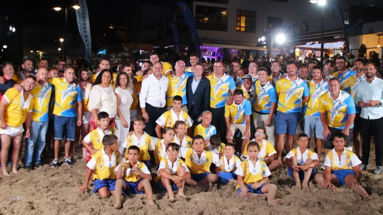 Homenaje a Tomás Quesada