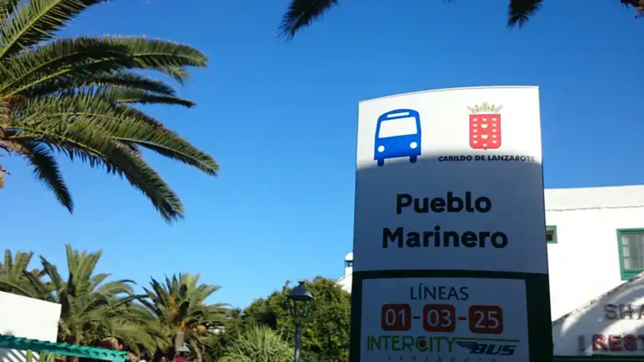Parada de guagua de Costa Teguise.
