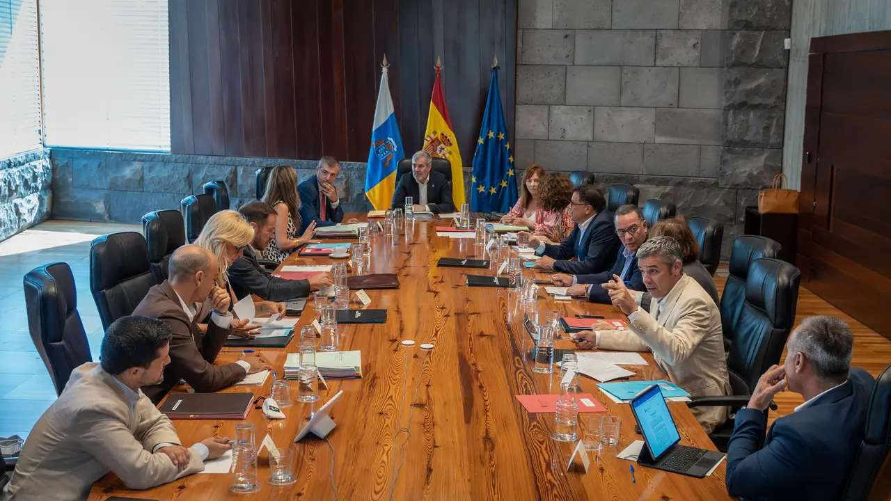 Consejo de Gobierno.