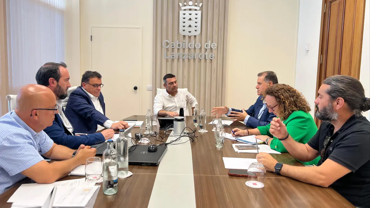 Gobierno de Canarias asume y ejecuta depuradora Playa Blanca.