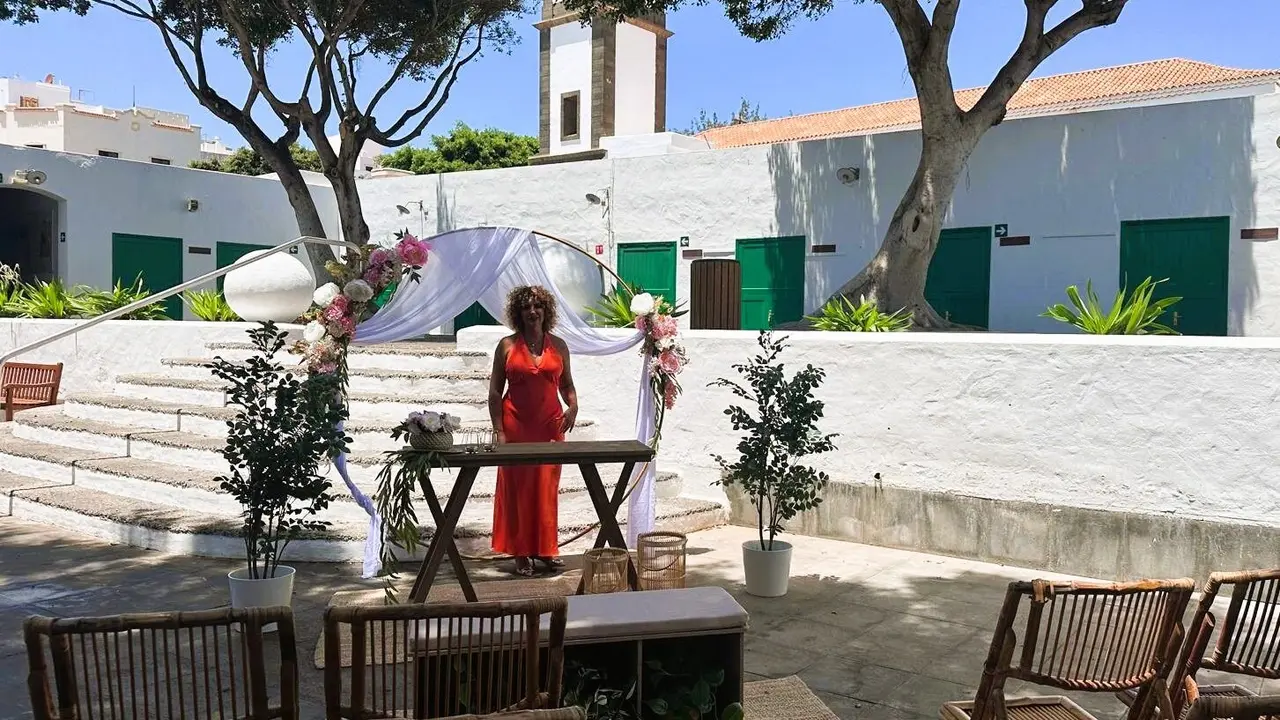 Boda civil en La Recova.