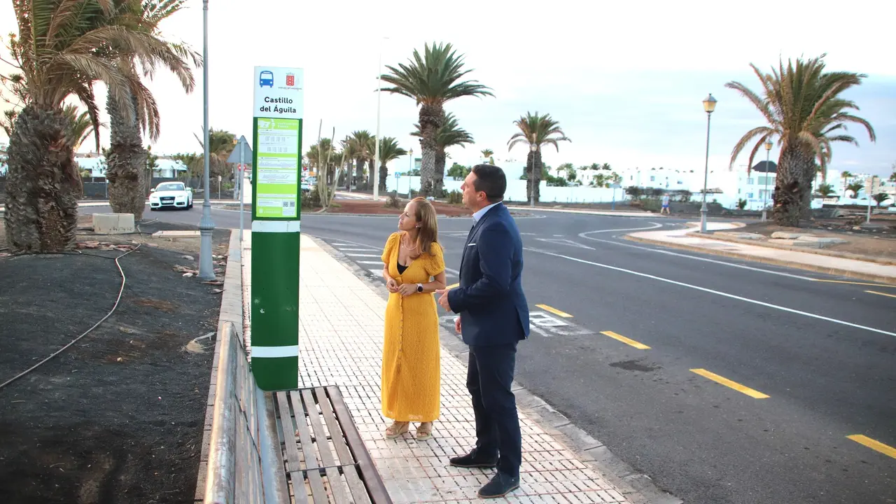 Parada de guagua de Playa Blanca.