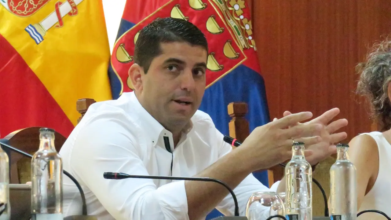 Benjamín Perdomo - Pleno del Cabildo.