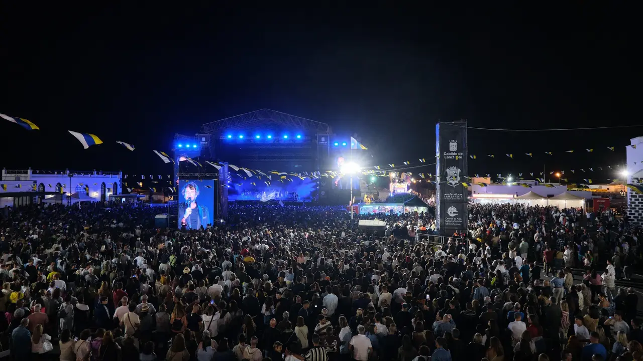 Concierto Manuel Carrasco Los Dolores 2024.