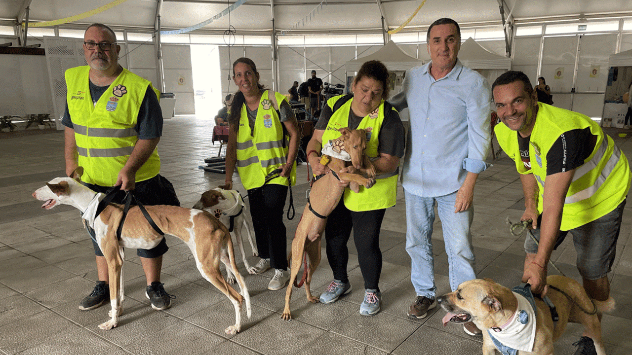 Voluntarios del Albergue Municipal de Teguise