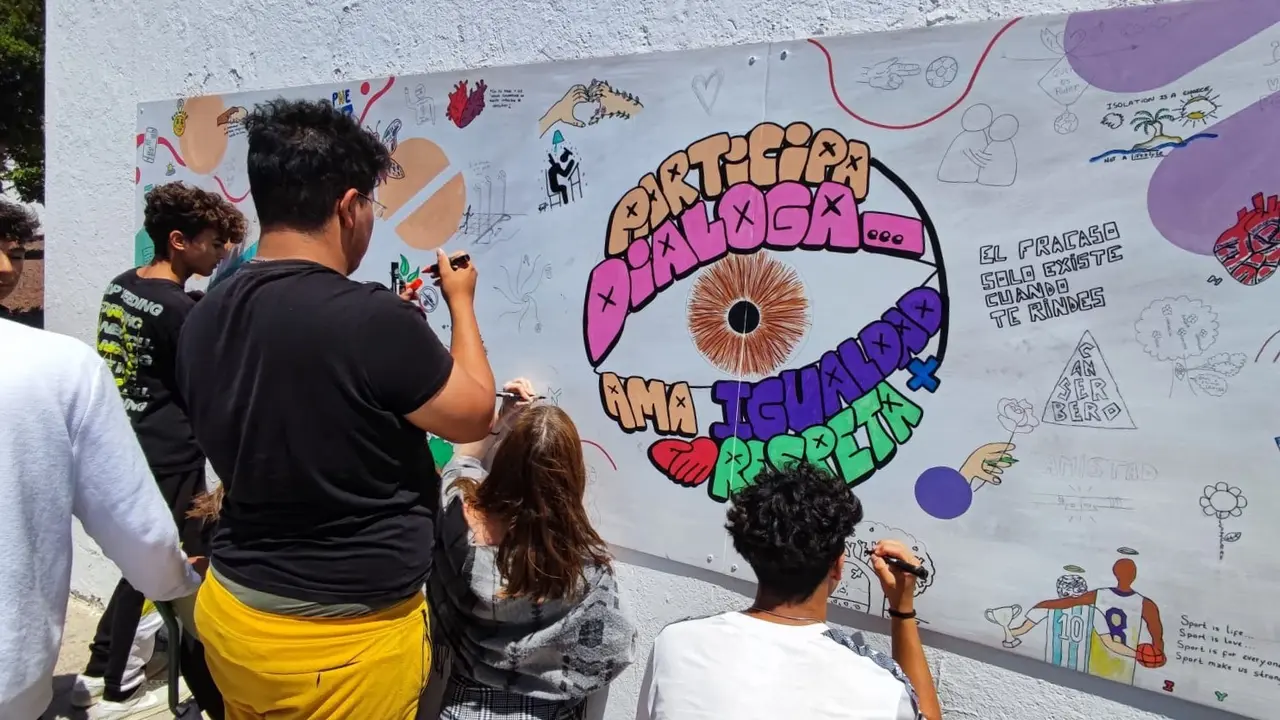 Actividad en el IES Yaiza de impulso a los primeros Presupuestos Participativos.