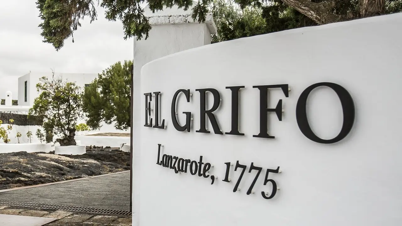 Foto de Bodegas El Grifo. Interior.