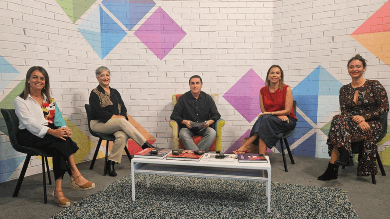 Nereida González, Nuria Acuña, Maite Corujo y Mónica de León en el Magazine