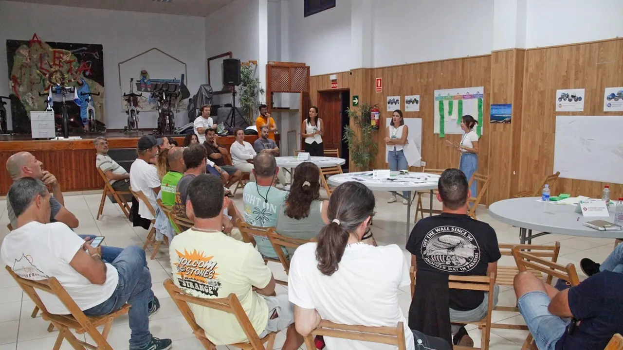 MESA TRABAJO DE PRUG (14)