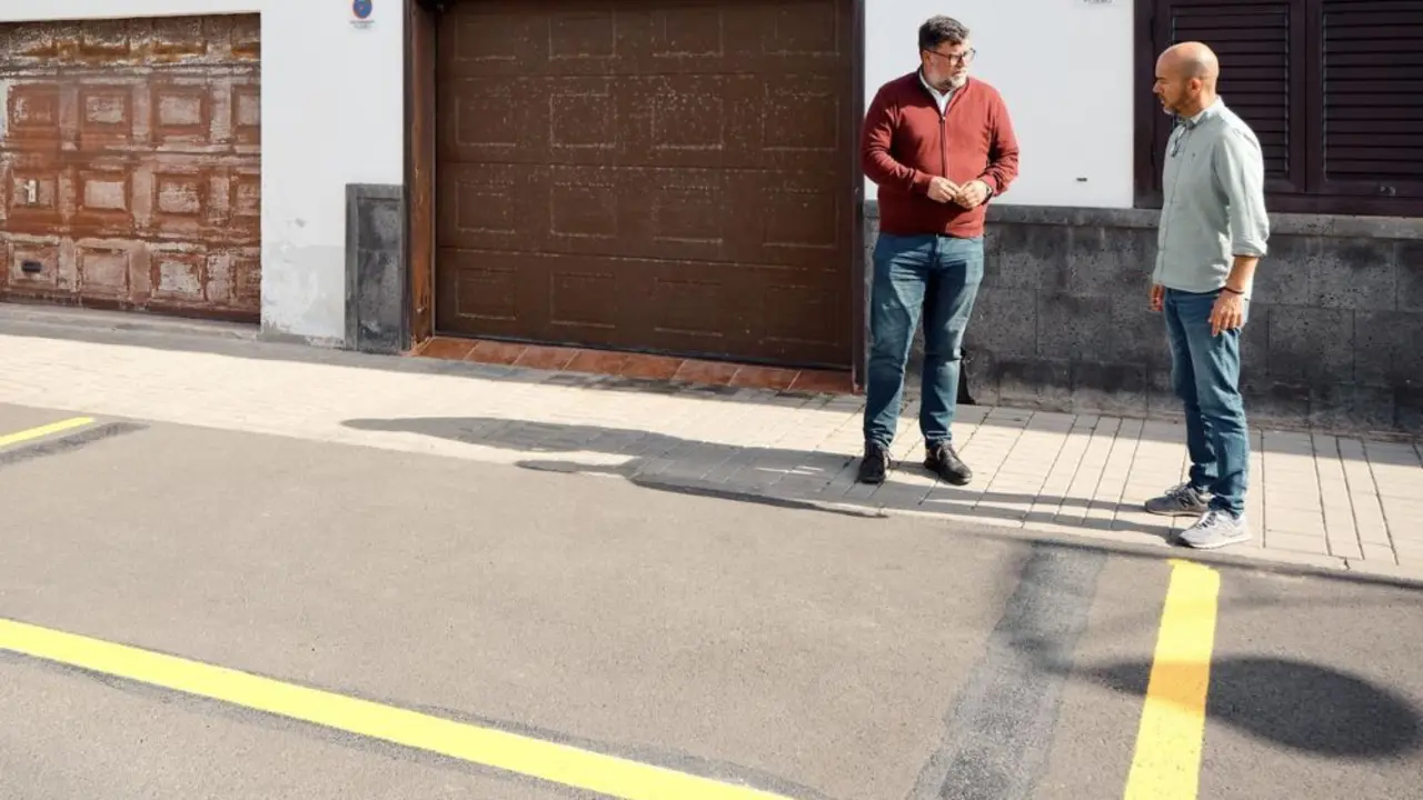 El alcalde junto a uno de los vados