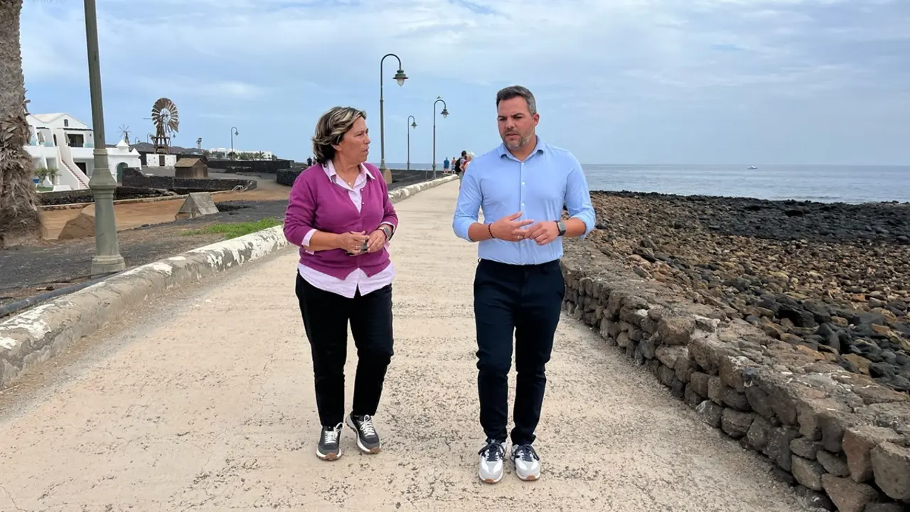 Jacobo Medina y Rita Hernández en Costa Teguise