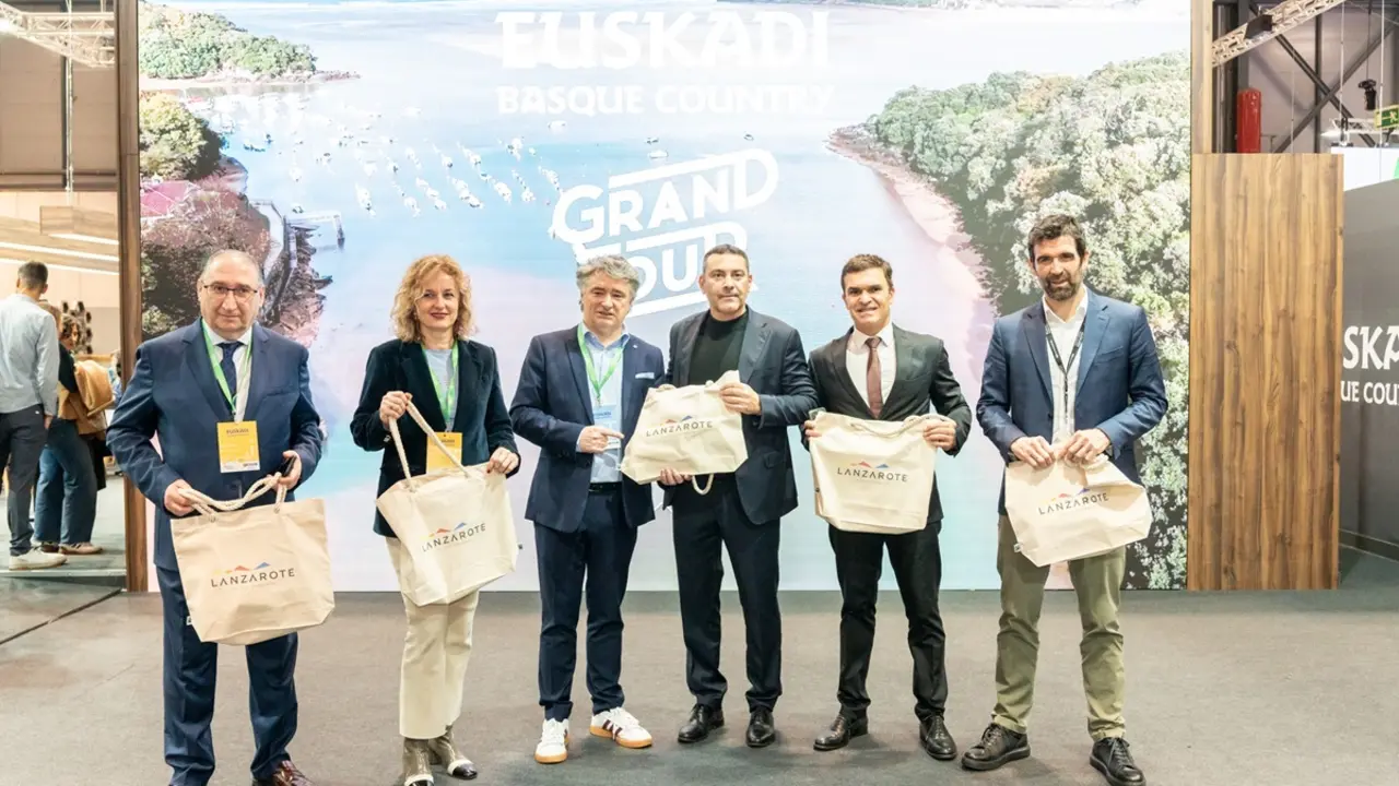 FIRMA FESTVAL EN FITUR 3