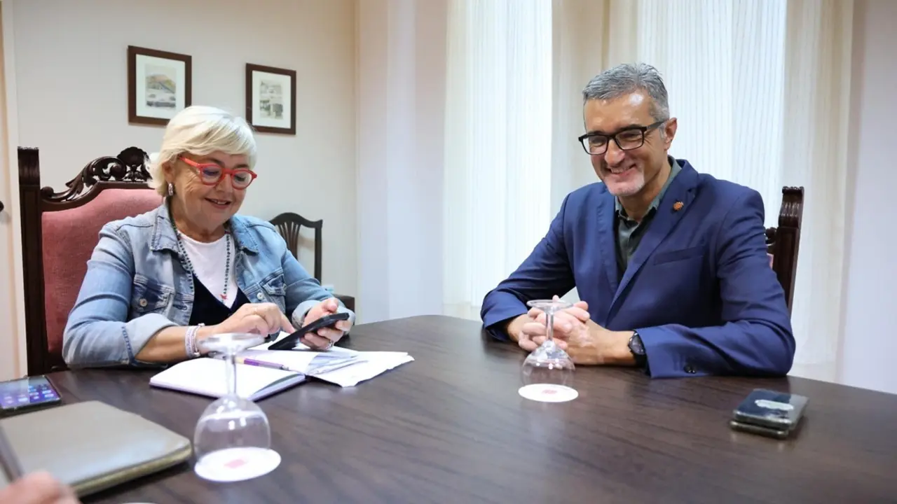 Reunión Marci Acuña y Ana Brito (ICI)