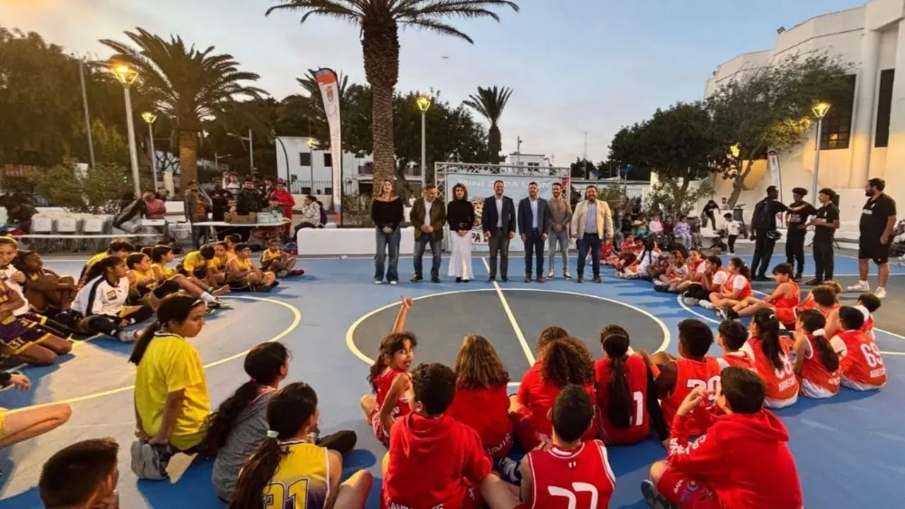 Inauguración de la cancha