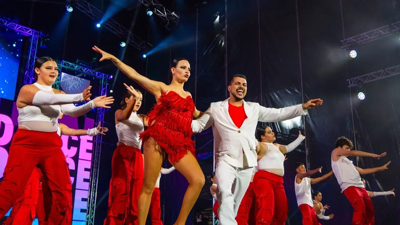 Escuelas de Baile en el Carnaval de Arrecife
