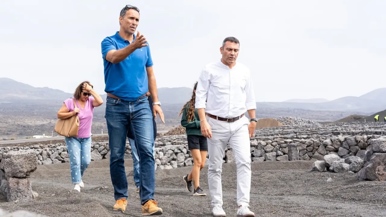 Visita del presidente Oswaldo Betancort a la Finca Melian