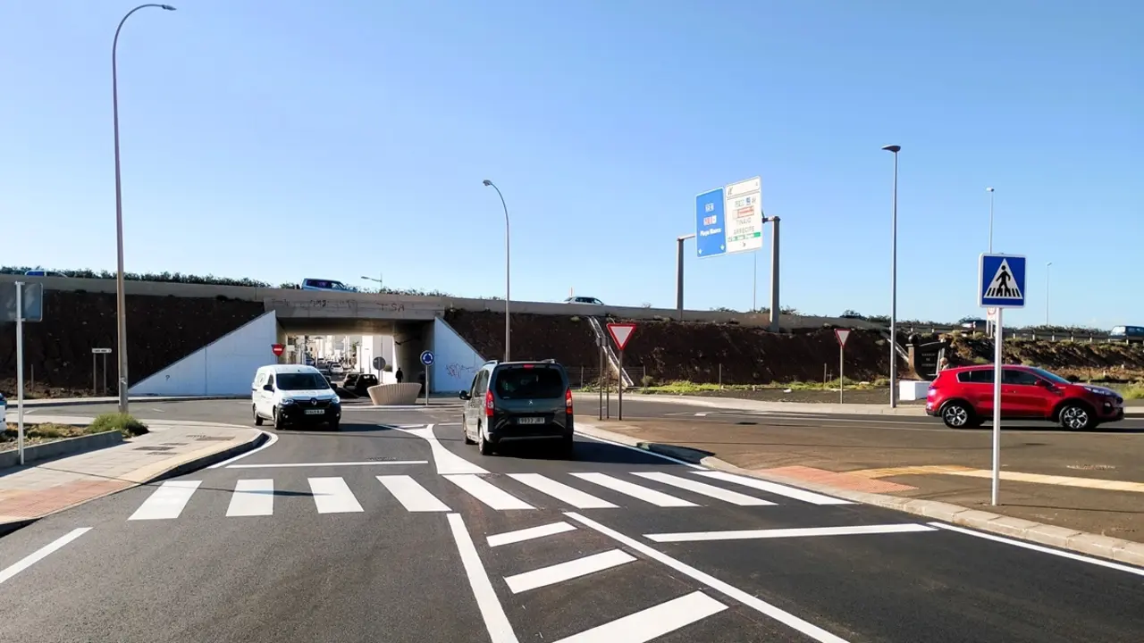 Ya está reabierta a tráfico la vía   circulación entre los barrios de Argana y Titerroy