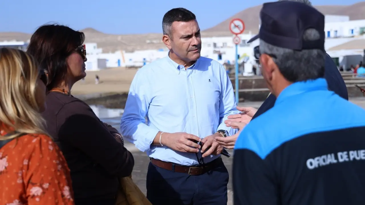 Visita del Presidente a La Graciosa (2)
