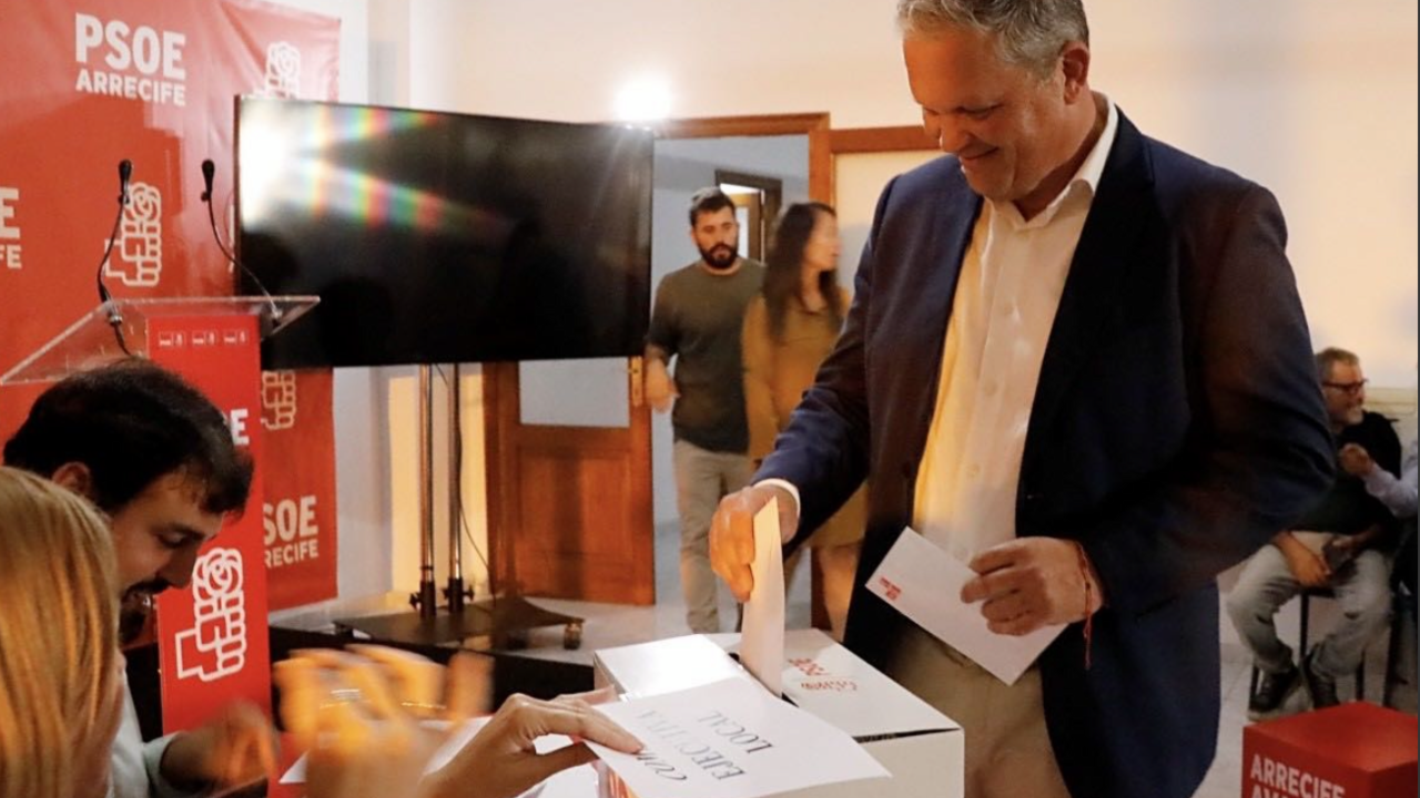 Asamblea extraordinaria del PSOE