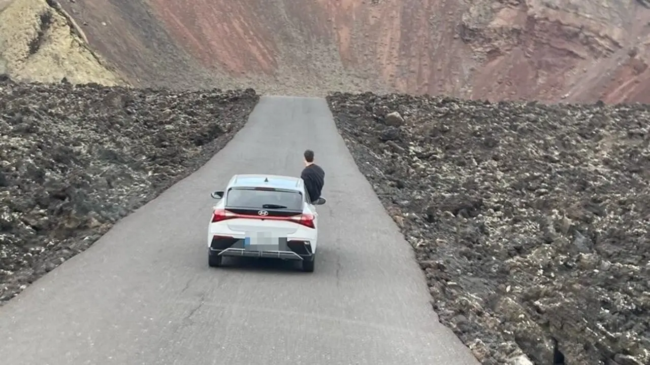 Foto de la infracción al volante en Lanzarote