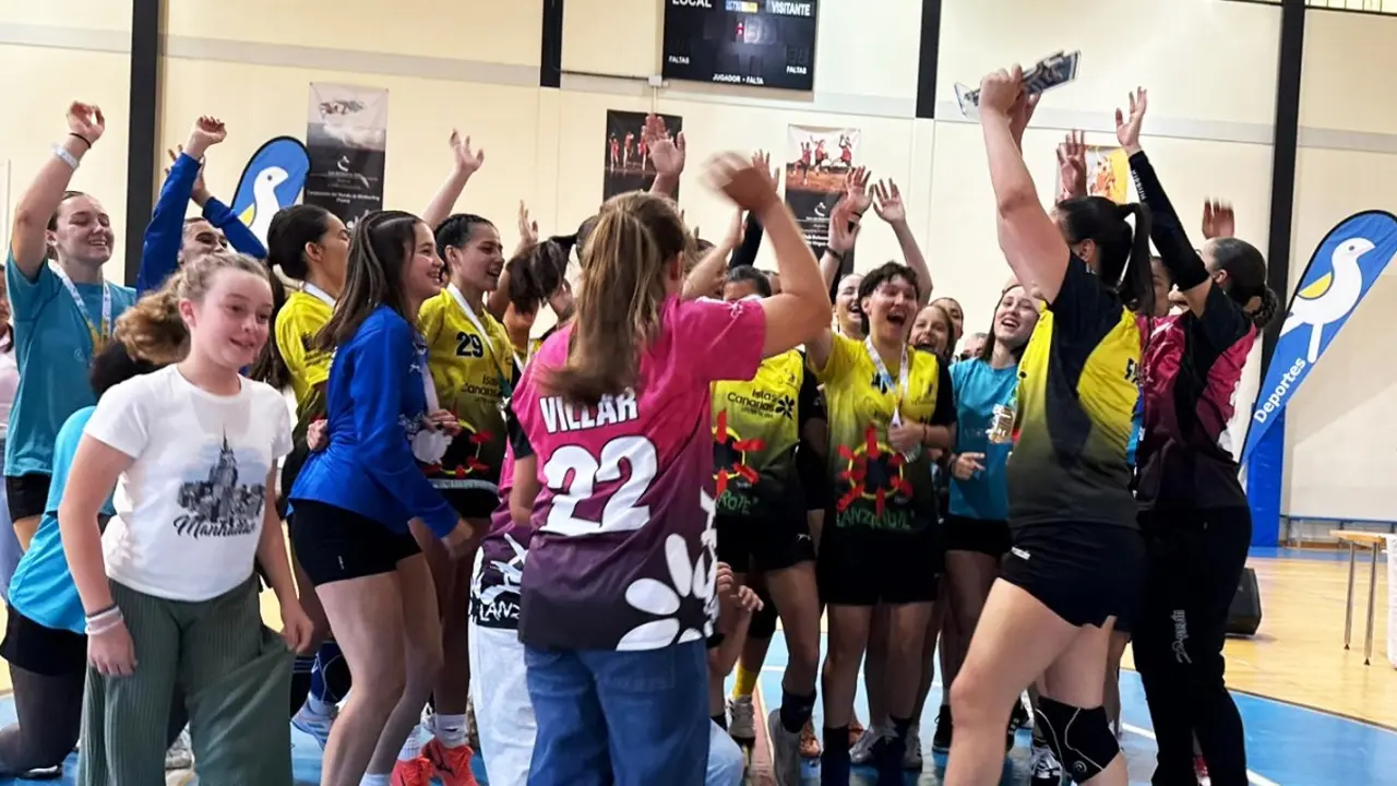 Pto del Carmen cadete Campeonas de Canarias (2)