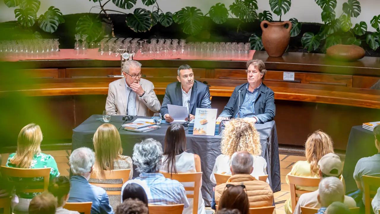 250526_PRESENTACION_LIBRO_COCINA_TRADICIONAL (3)