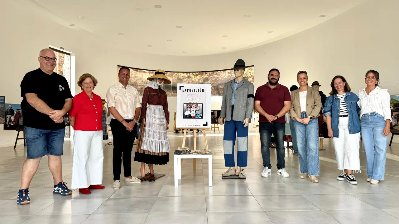 Exposición vestimenta tradicional canaria Teguise