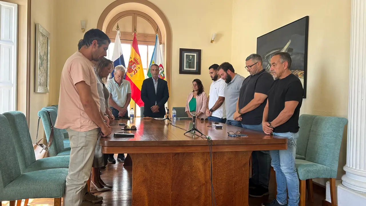 Sesión plenaria extraordinaria Jose Santana de Leon 2