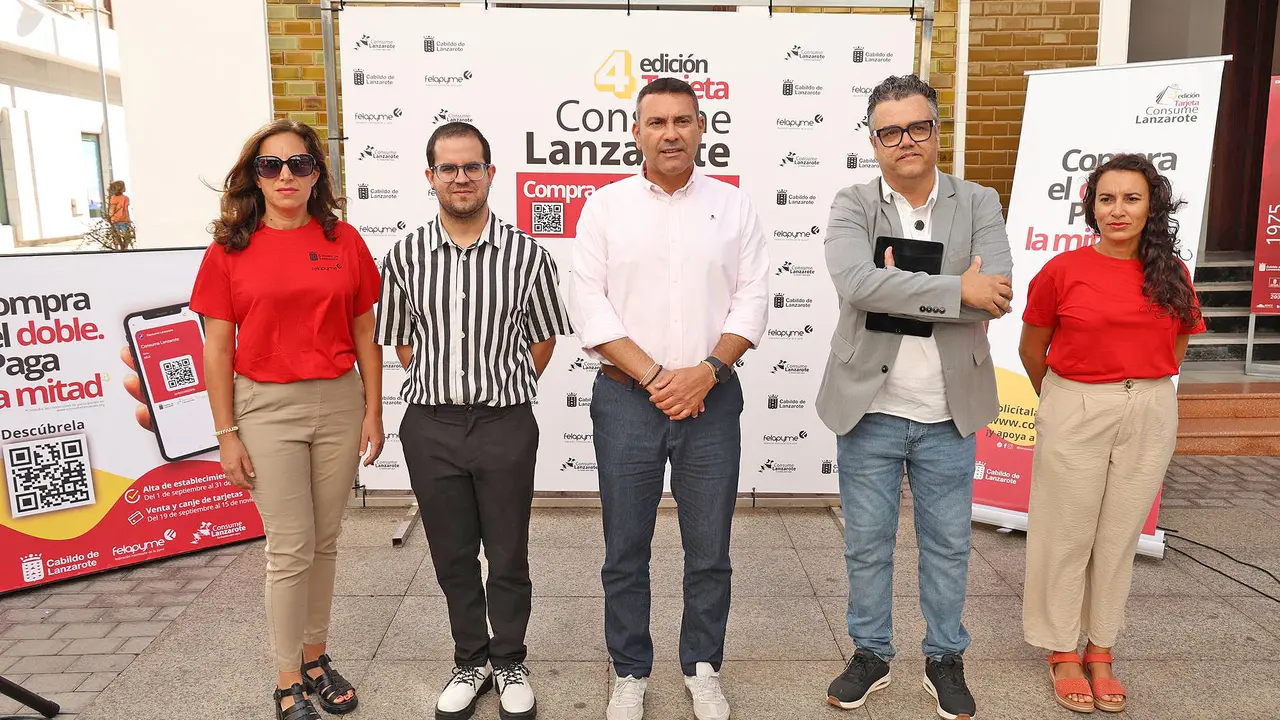 RUEDA DE PRENSA CONSUME LANZAROTE (2)(1)