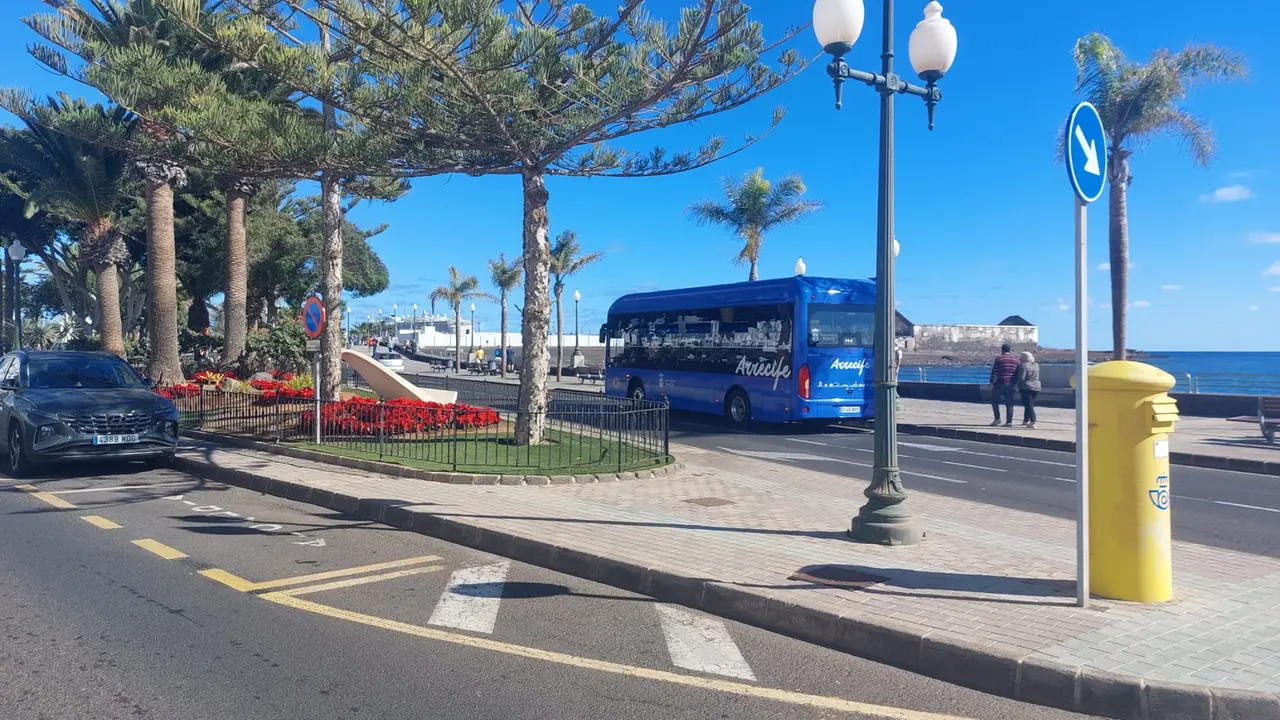 El Ayuntamiento de Arrecife recibirá muy pronto nuevas guaguas y convoca la Bolsa de Empleo para contratar nuevos conductores (1)
