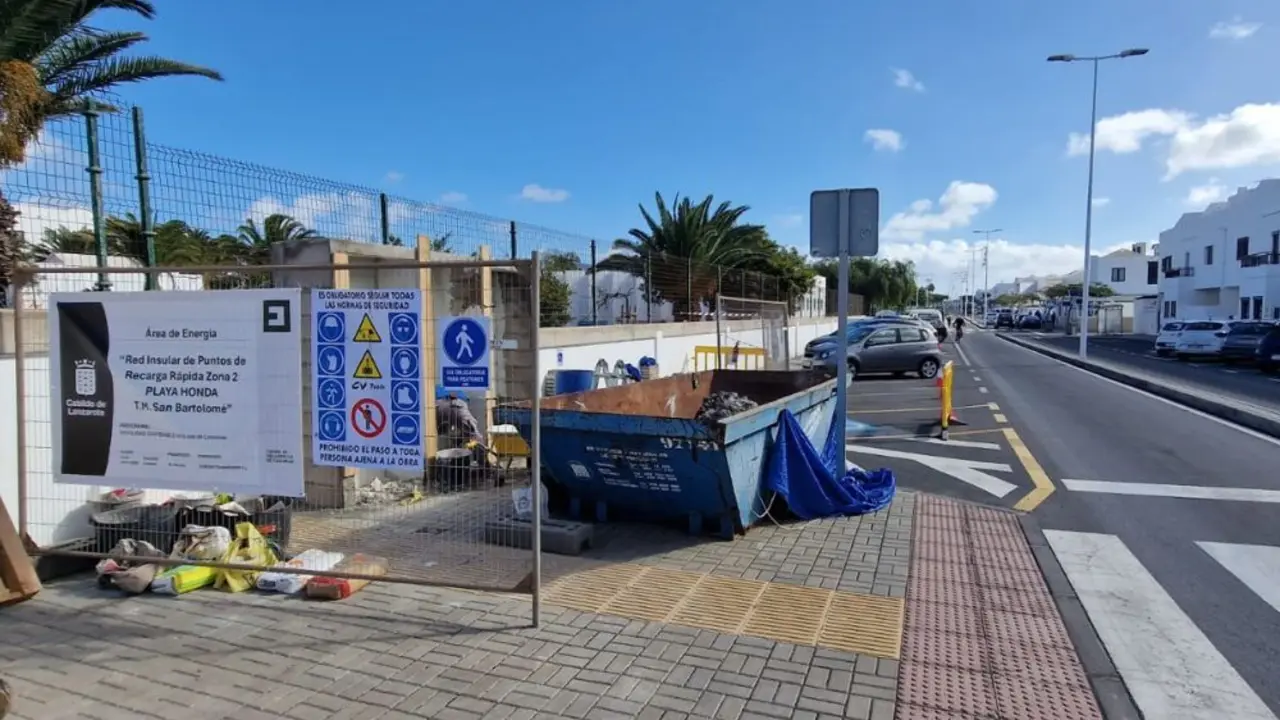 Obras para repostar coches el&eacute;ctricos