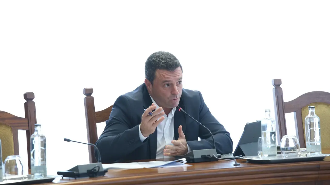 cea61d69-89b9-4a81-80aa-5752ccb5c99c