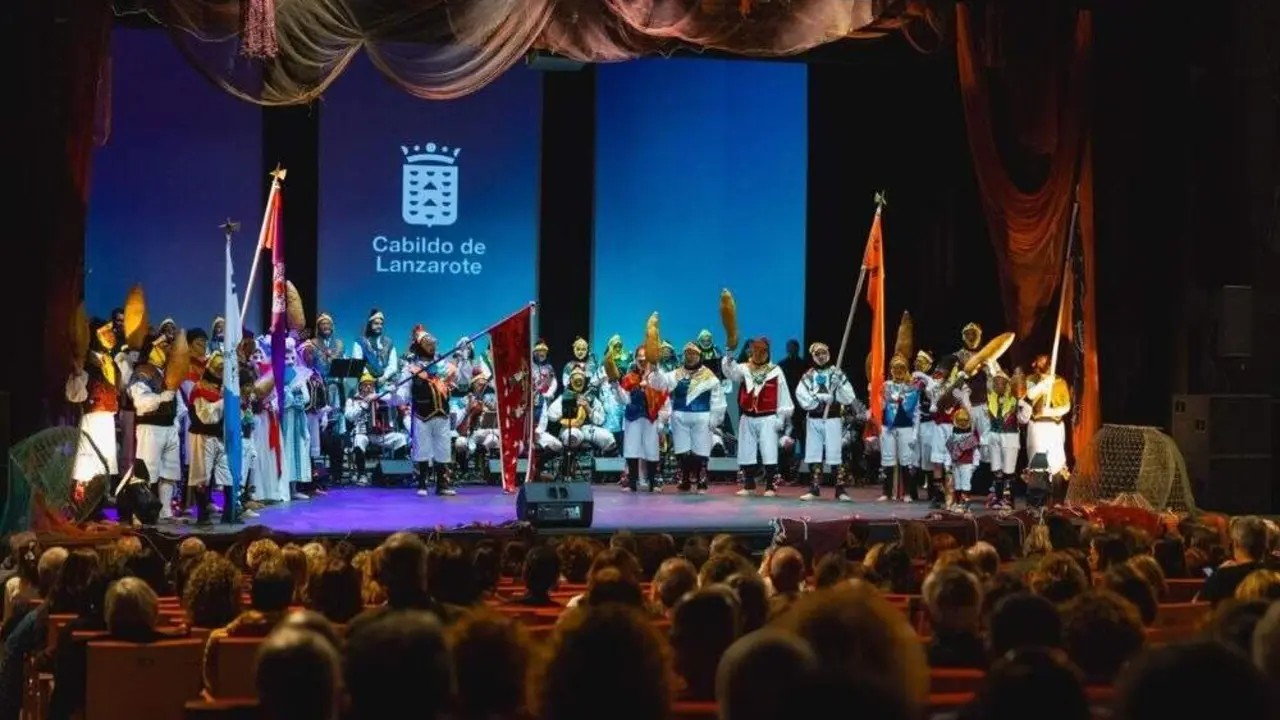 El espectáculo Banderas del Tiempo de Los Buches