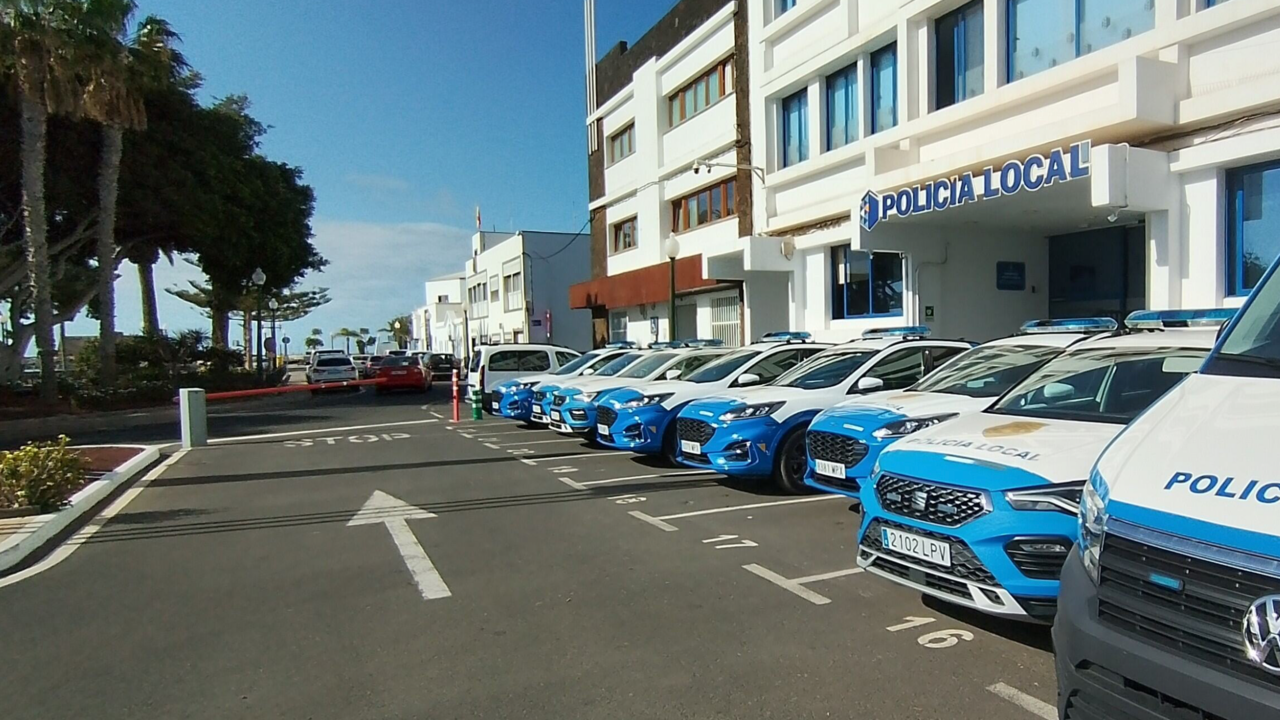 Polic&iacute;a Local de Arrecife