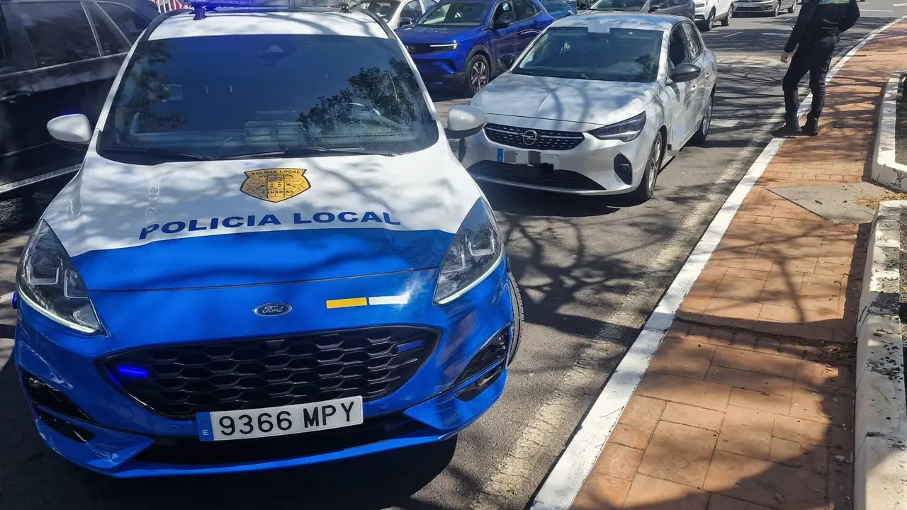 Veh&iacute;culo interceptado por la Polic&iacute;a de Arrecife y detenido su conductor, de 33 a&ntilde;os, por un delito de apropiaci&oacute;n indebida 