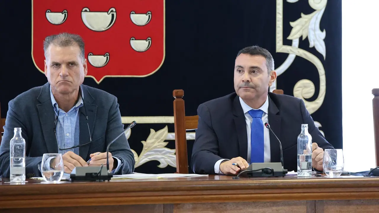 Oswaldo Betancort junto a Domingo Cejas