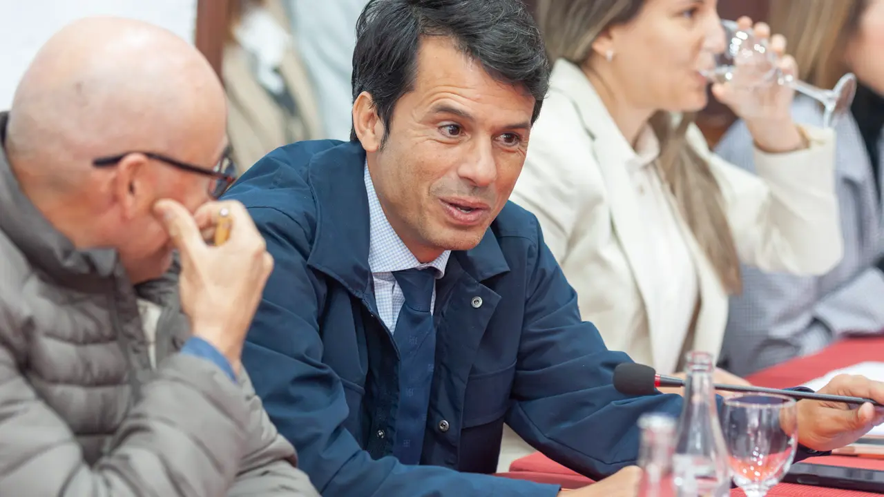Marcos Bergaz (PSOE) en pleno de Teguise y La Graciosa 