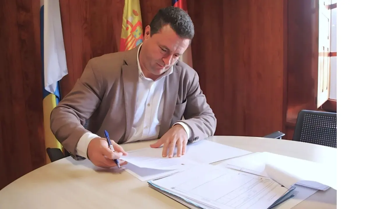 &Oacute;scar Noda, alcalde de Yaiza