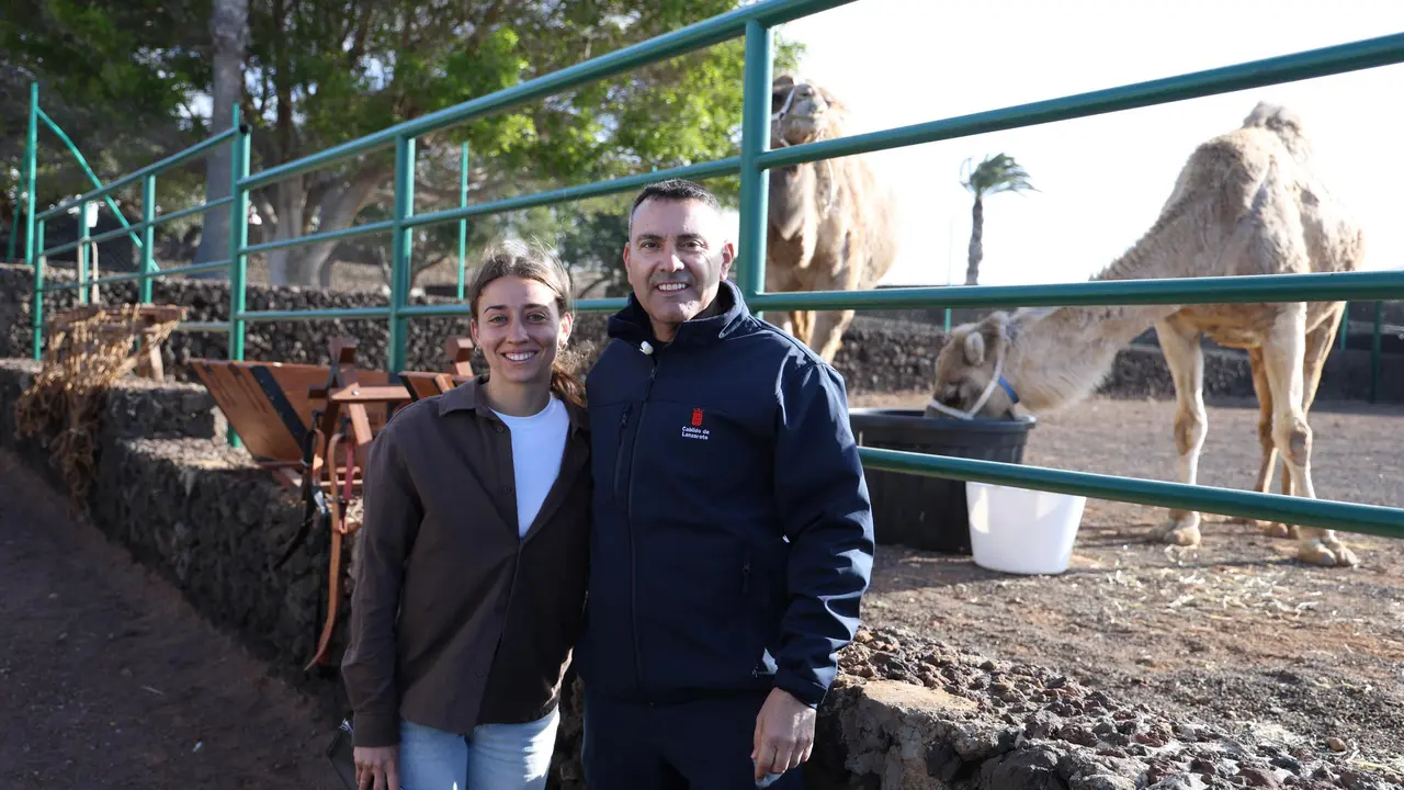 OSWALDO BETANCORT Y CARLA MORALES  (30)