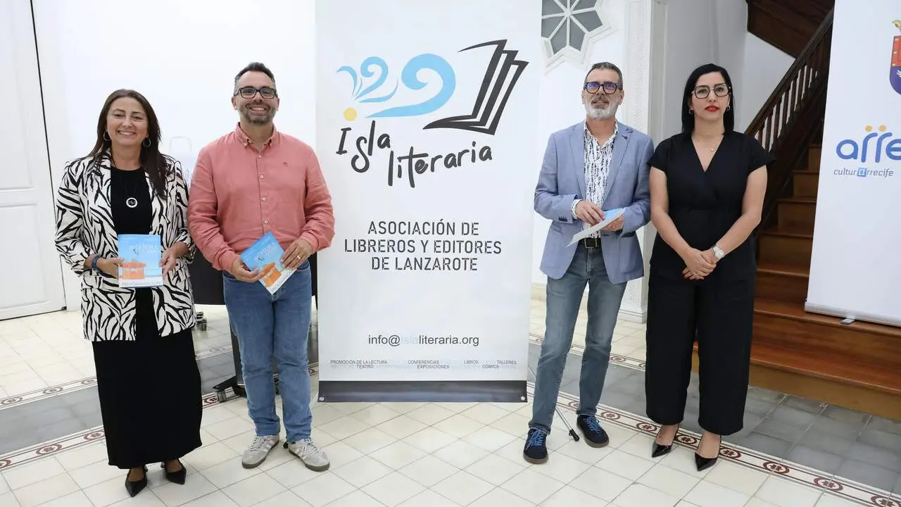 FIERA DEL LIBRO  (2)