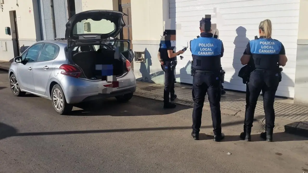 Operativos de la Polic&iacute;a Local de Arrecife durante este pasado fin de semana