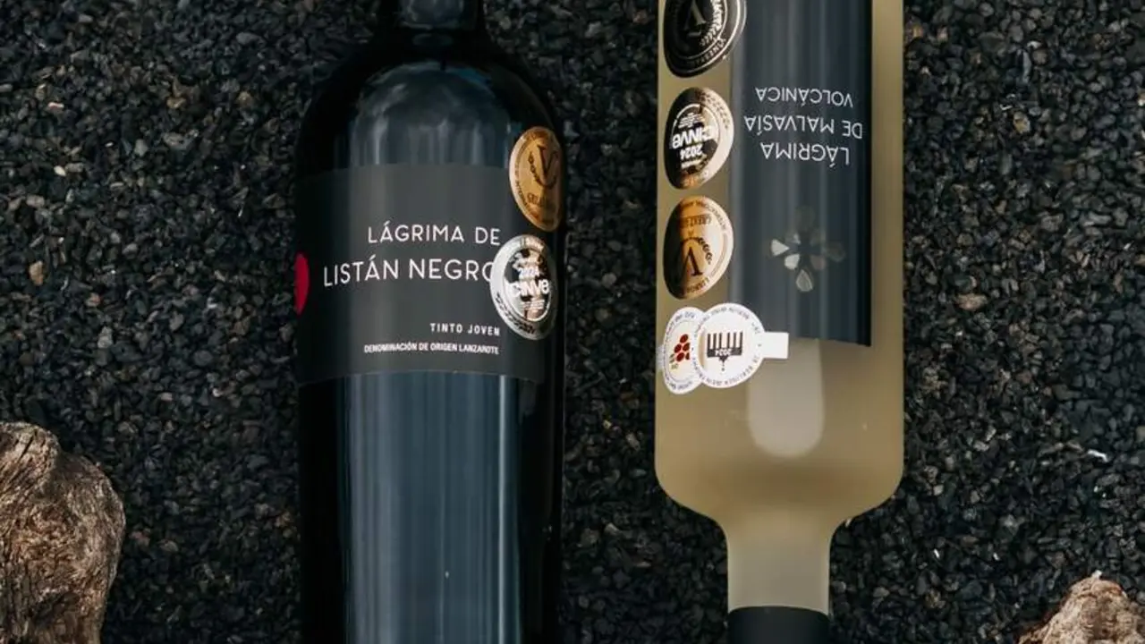 L&aacute;grima de Malvas&iacute;a Volc&aacute;nica y L&aacute;grima de List&aacute;n Negro