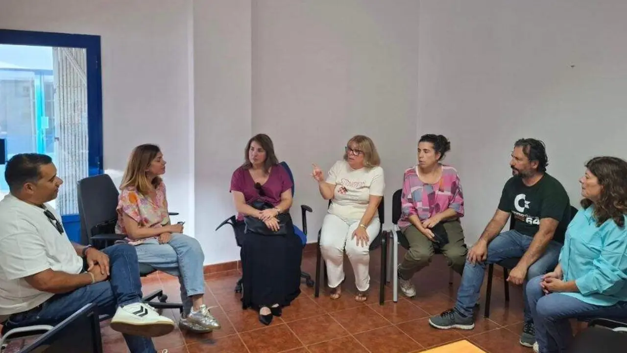 Reuni&oacute;n vecinal para tratar los 'esqueletos' de Costa Teguise