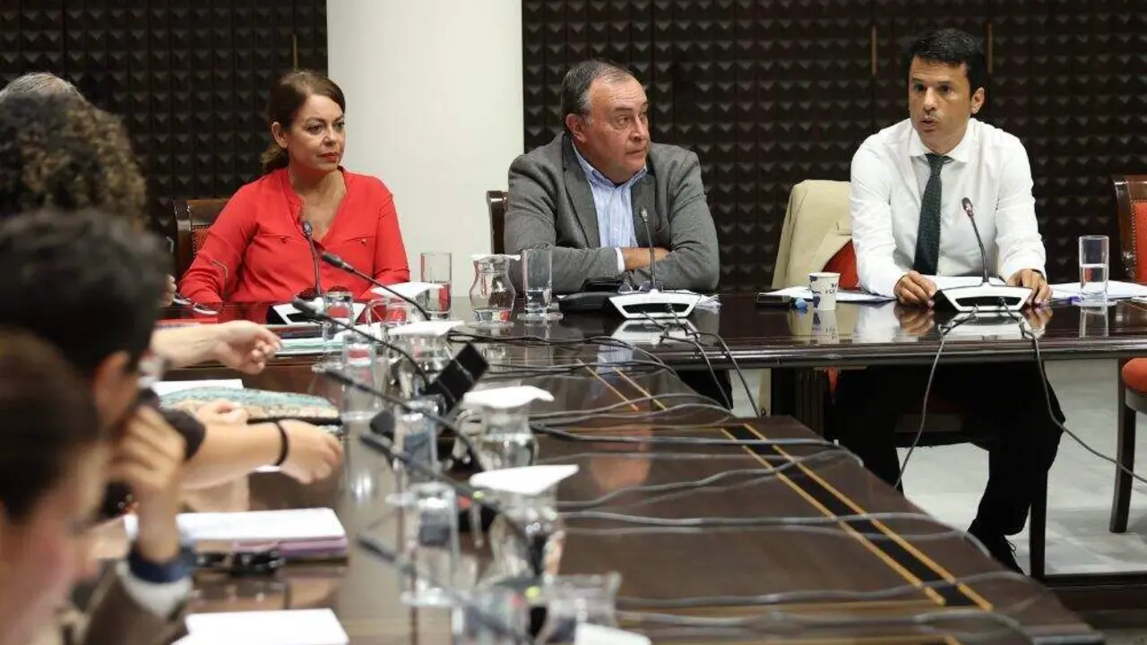 Marcos Bergaz a la derecha de la imagen