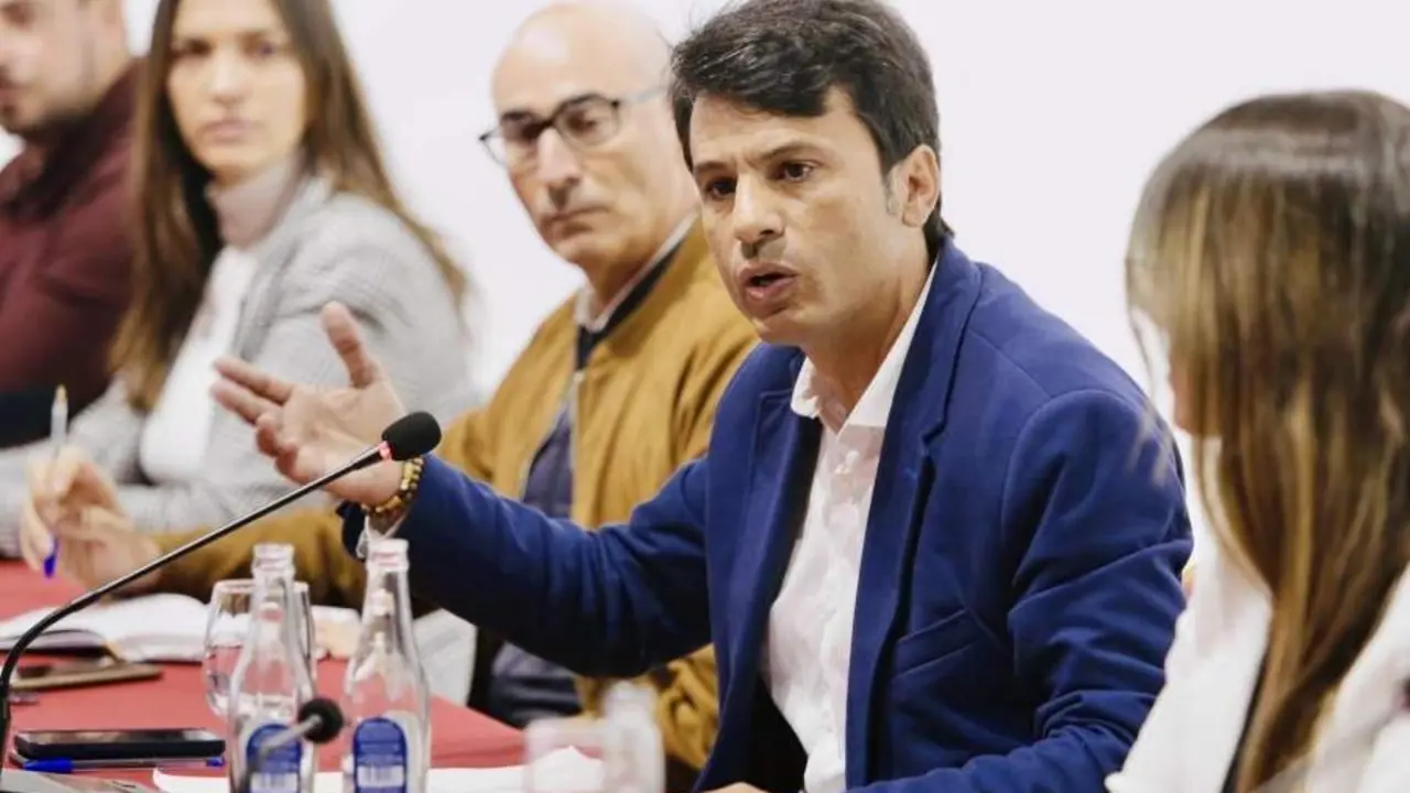 Marcos Bergaz (PSOE) en pleno de Teguise y La Graciosa