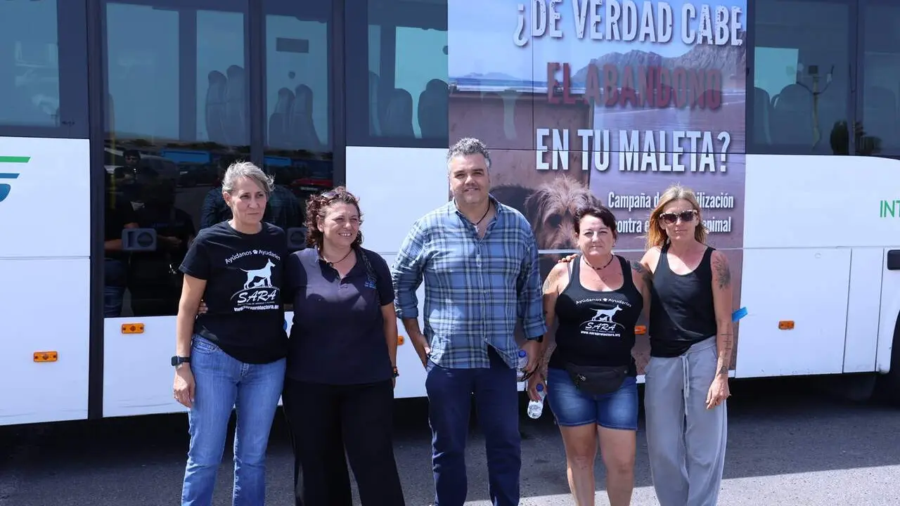CAMPA&Ntilde;A CONTRA EL ABANDONO ANIMAL  (1) (2)