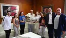 El Cabildo felicita a la parranda los Buches