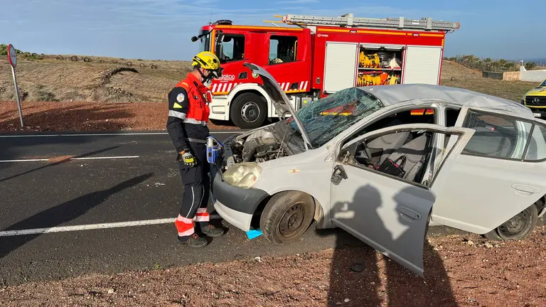 Vuelco de coche entre Playa Honda y Güime