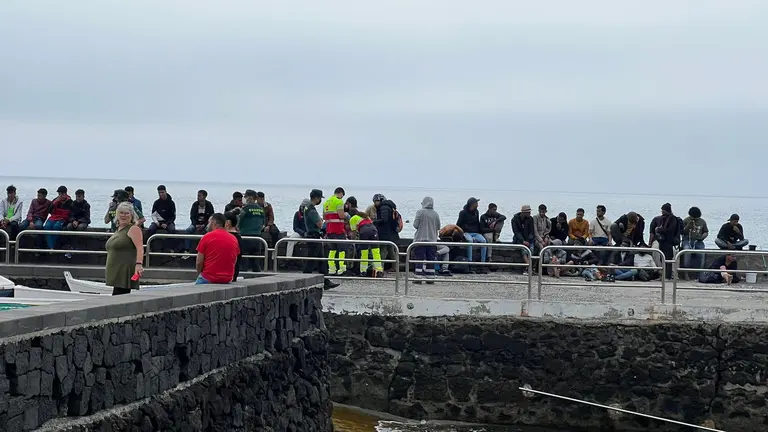 Llegada de la patera a Punta Mujeres
