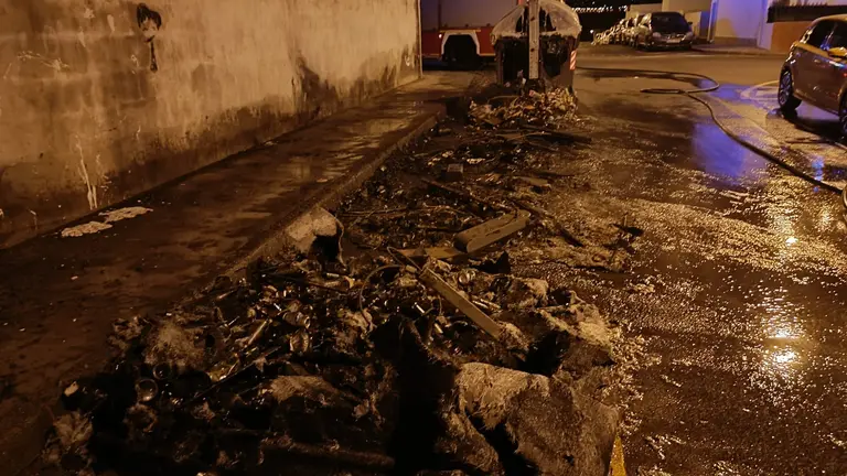 Así quedaron los contenedores